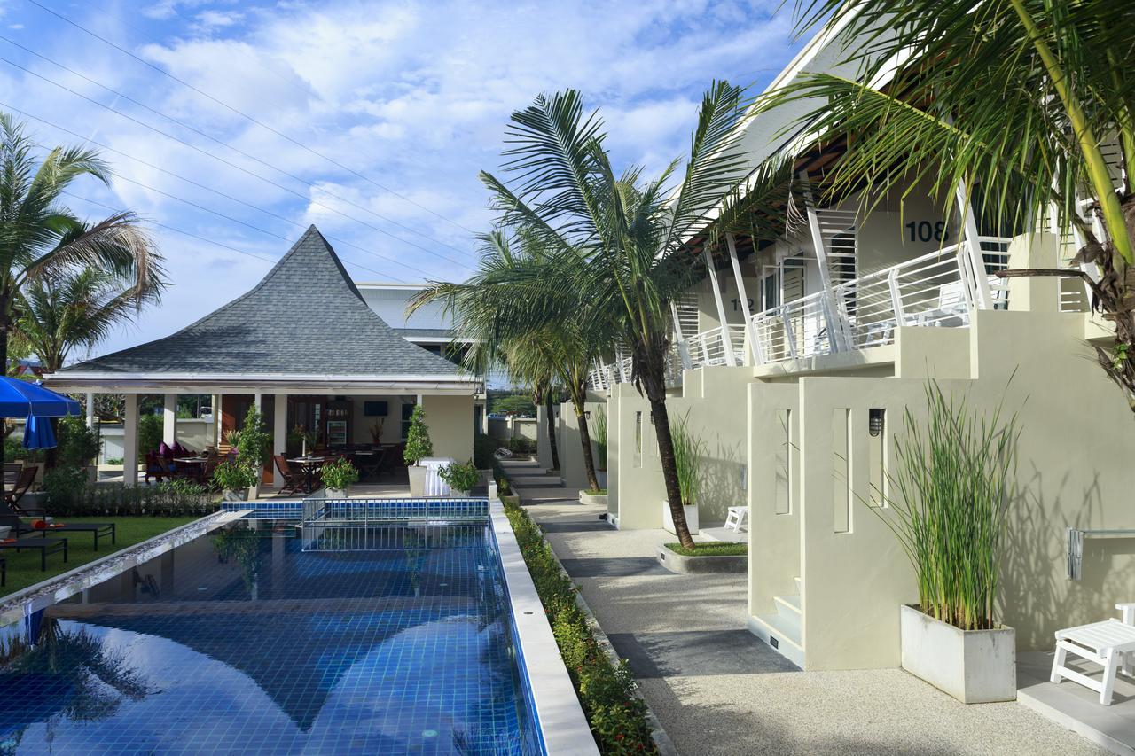 Impress Resort Thalang Buitenkant foto