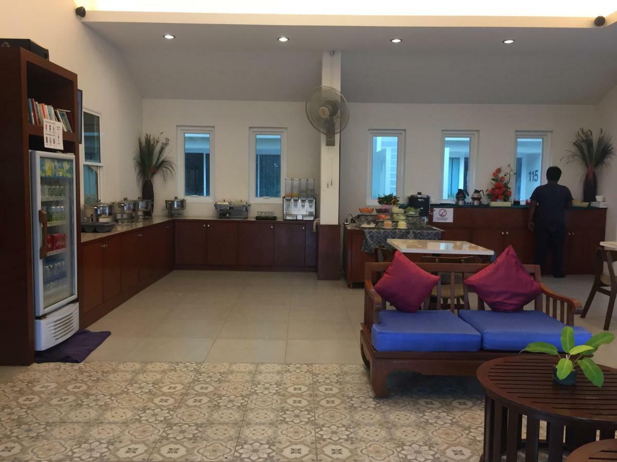 Impress Resort Thalang Buitenkant foto